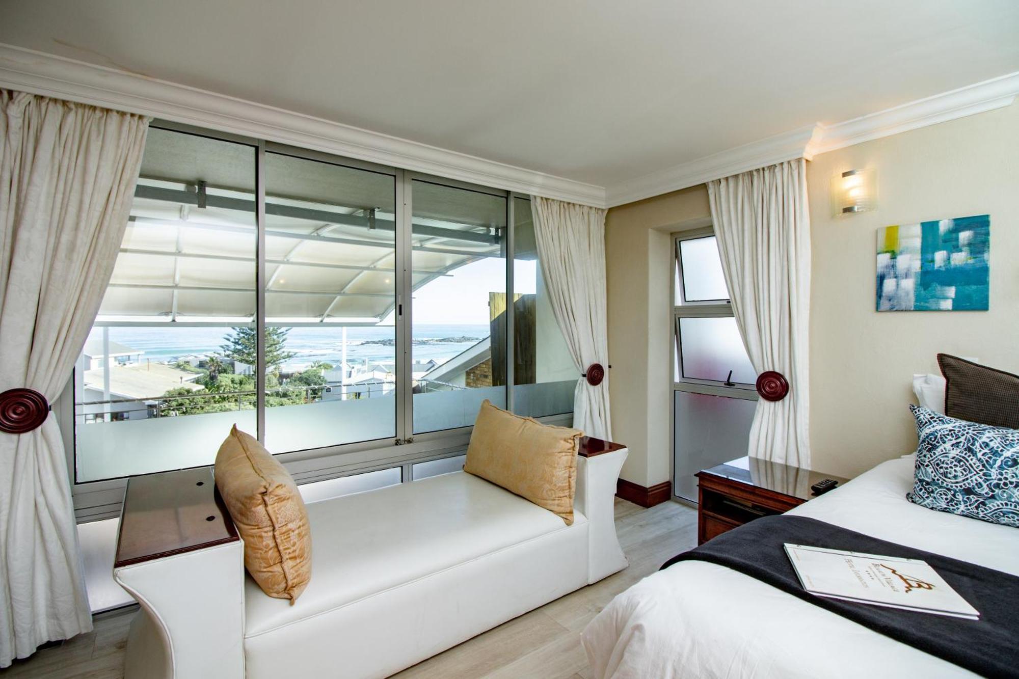 Blaauw Village Guest House Bloubergstrand Kültér fotó