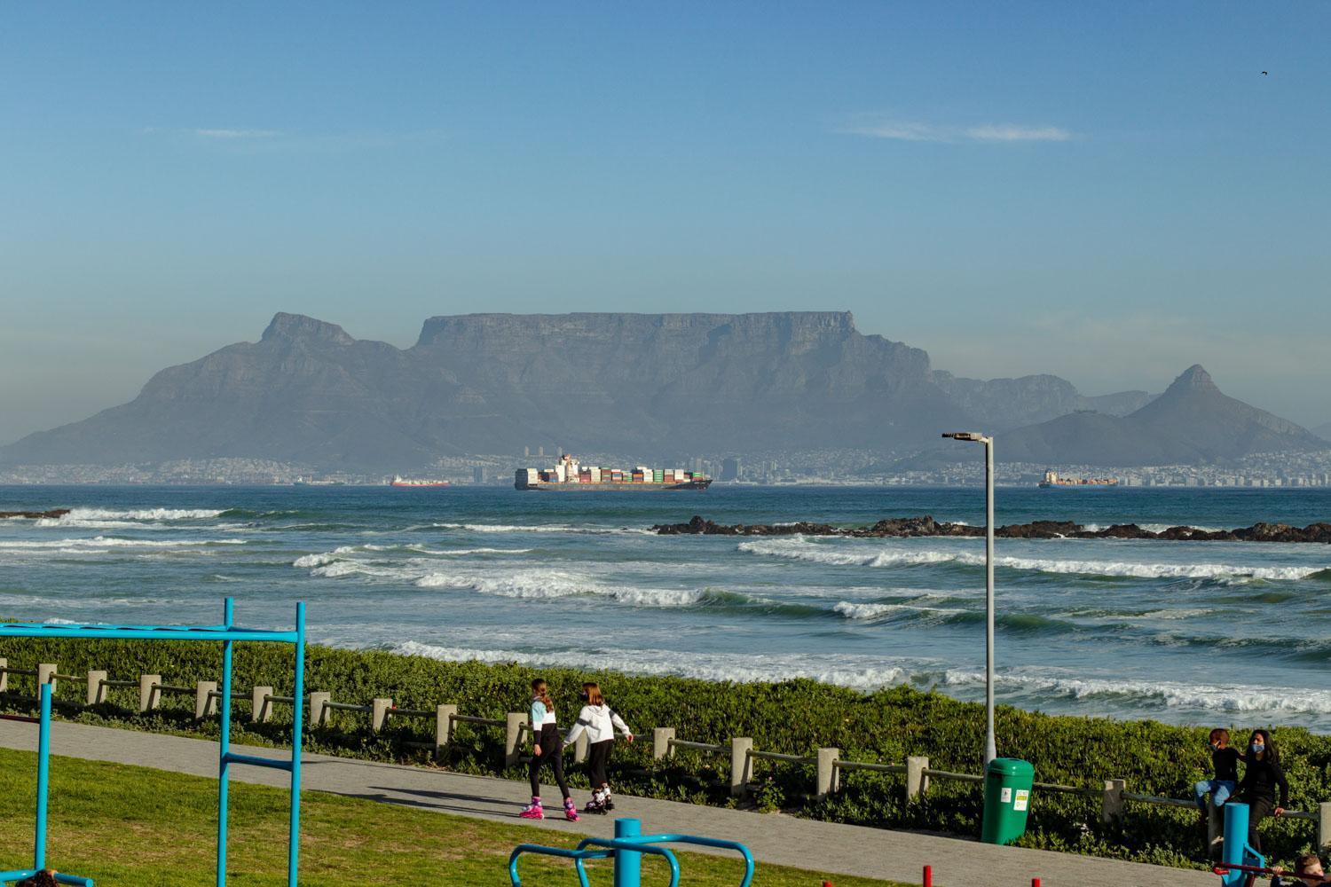 Blaauw Village Guest House Bloubergstrand Kültér fotó