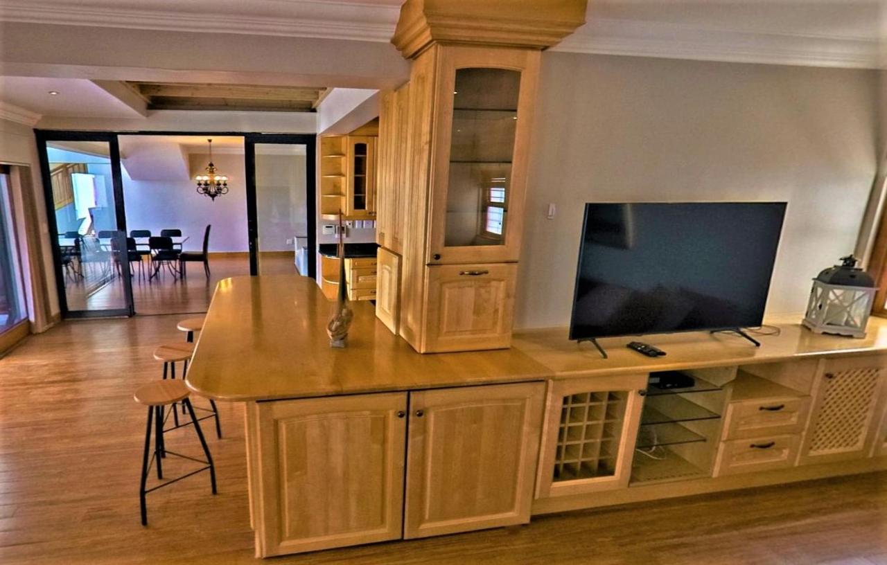 Blaauw Village Guest House Bloubergstrand Kültér fotó